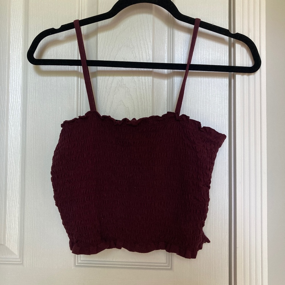 wild fable Dark Red Ruched Crop Top With Strap Women's Size L Great Condition